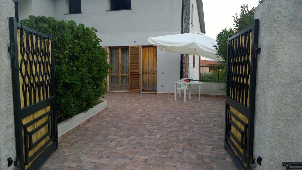 Casa Degli Oleandri Sul Cortile R6314 Lejlighed Cala Gonone Eksteriør billede